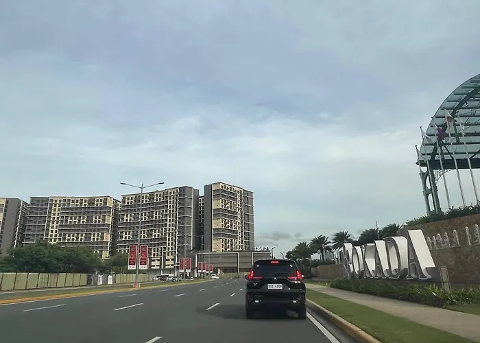 Gentry Manor Bay Okada Complex Moa&airport Wifi Tv 8k Apartment Manila