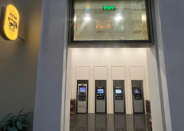 Gentry Manor Bay Okada Complex Moa&airport Wifi Tv 8k Apartment Manila